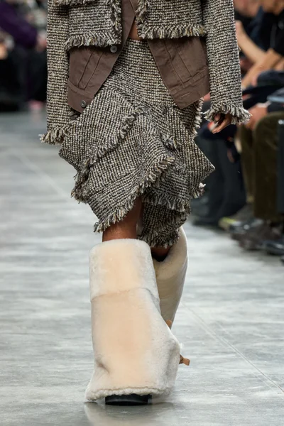 Look 71